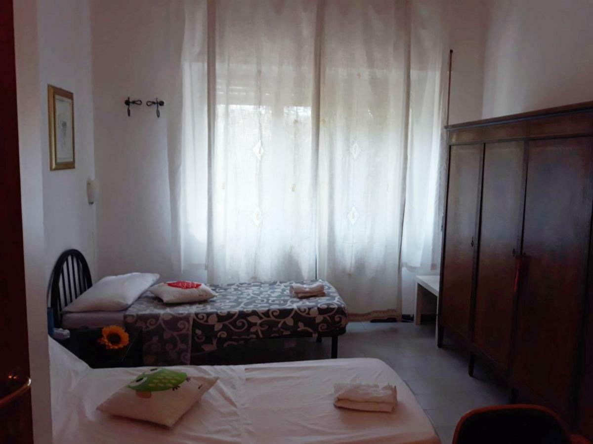 Hotel Bed In Siena à Tognazza Extérieur photo